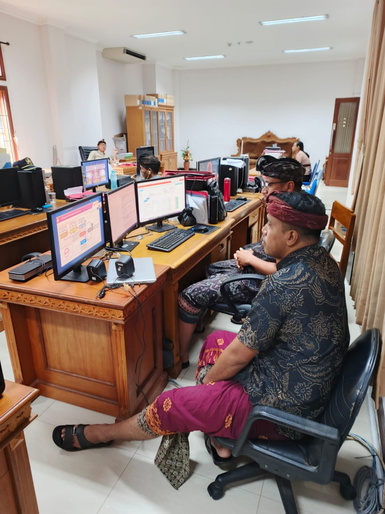 Tim SPBE Kominfo Kabupaten Badung mengikuti webinar dengan tema “Pentingnya Arsitektur SPBE dan Peta Rencana SPBE”